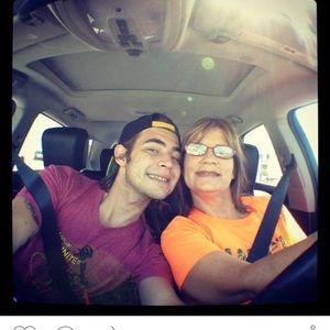 Meet your Posher, Dillon